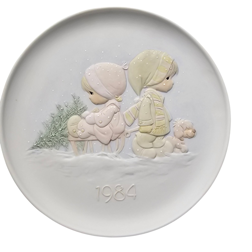 Precious Moments 1984 The Wonder of Christmas Plate Joy of Christmas Series